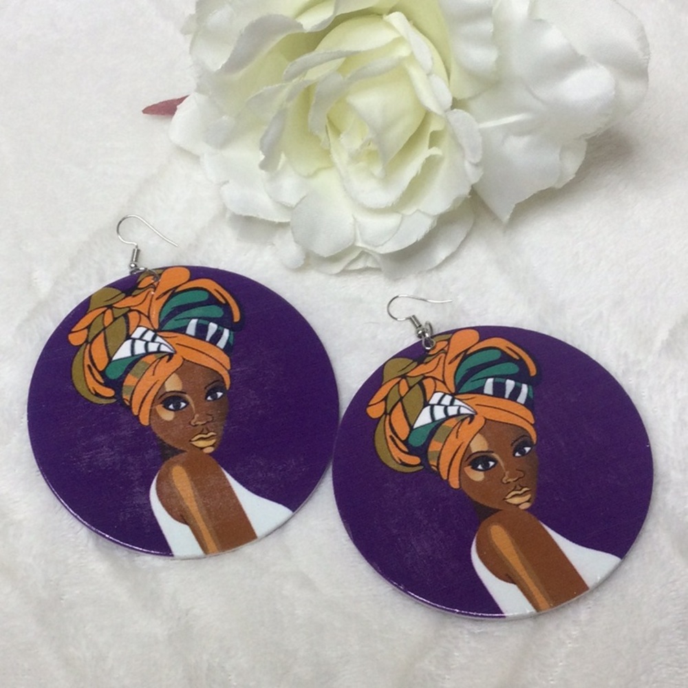 EUC Afrocentric Turban Woman Wooden Earrings